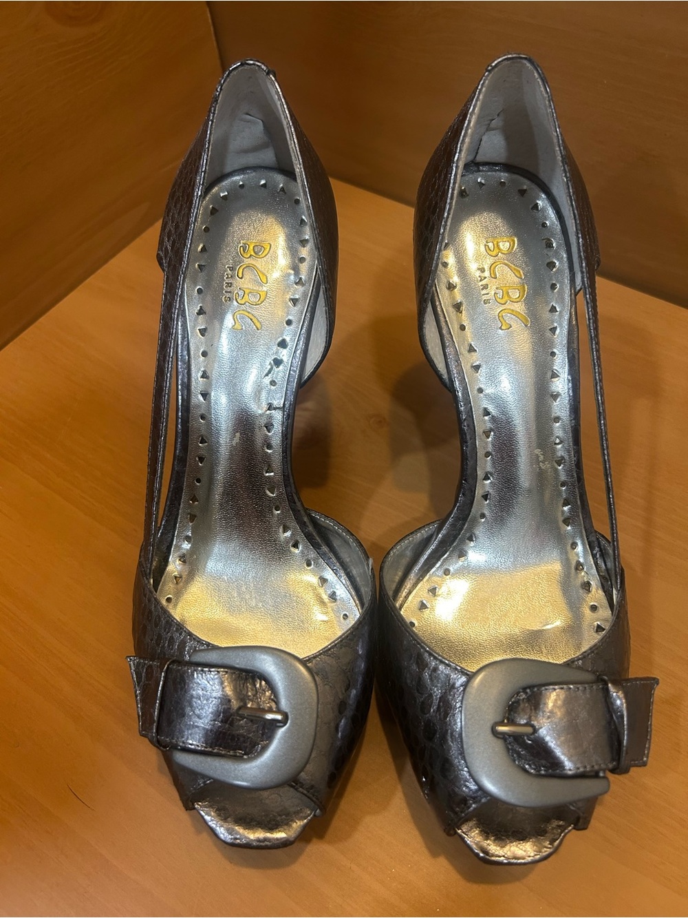 BCBG Paris Gunmetal Metallic Snake Print Peep Toe Platform Heels